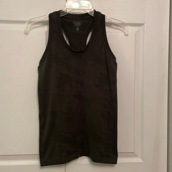 ATHLETA Athletic Green Camouflage Racerback Tank Top - Picture 1 of 11